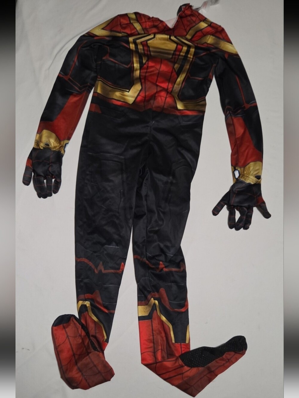 Marvel boys medium Spiderman Halloween costume with mask #28